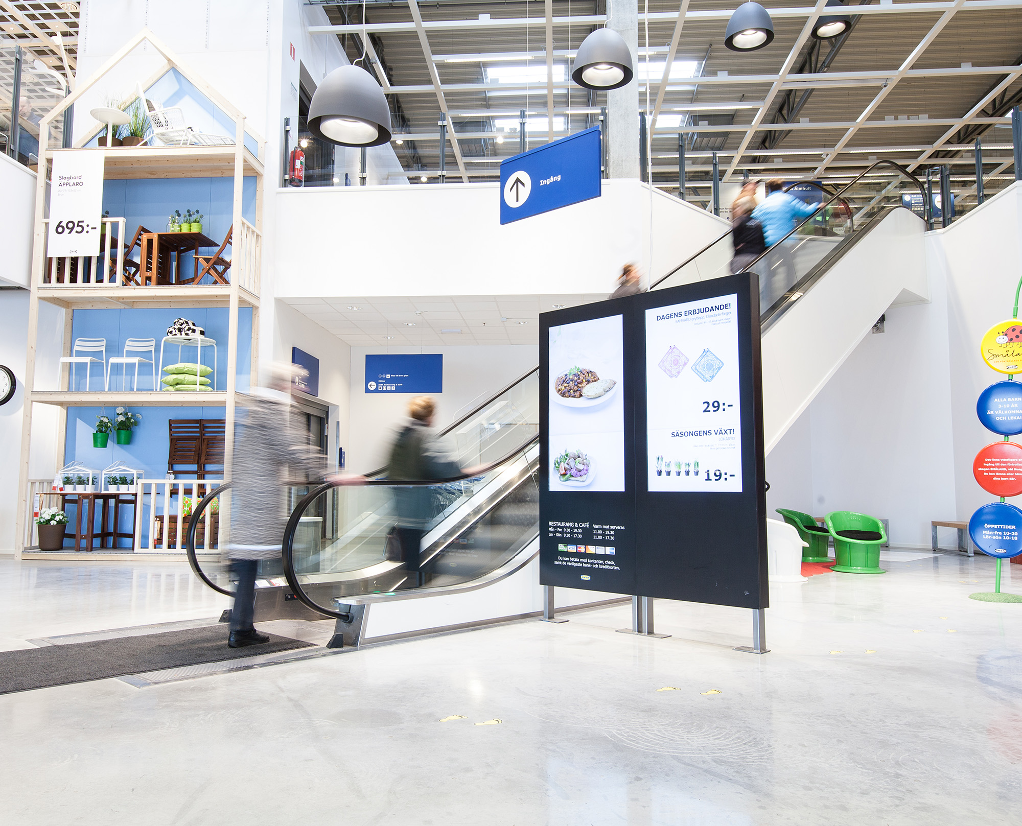 Rulltrappor från ALT Hiss på Ikea i Älmhult