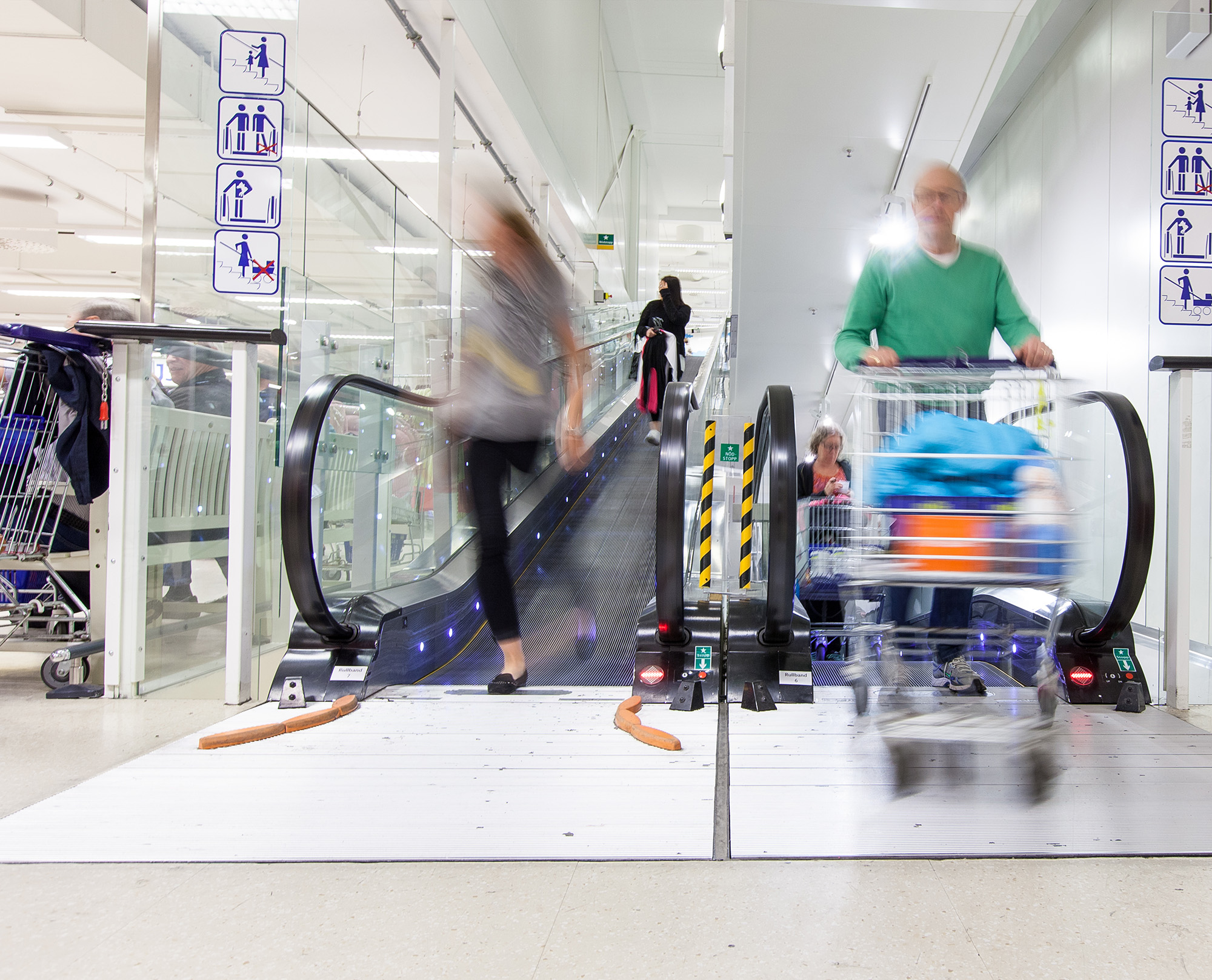 Rullramp från ALT Hiss på Gekås i Ullared